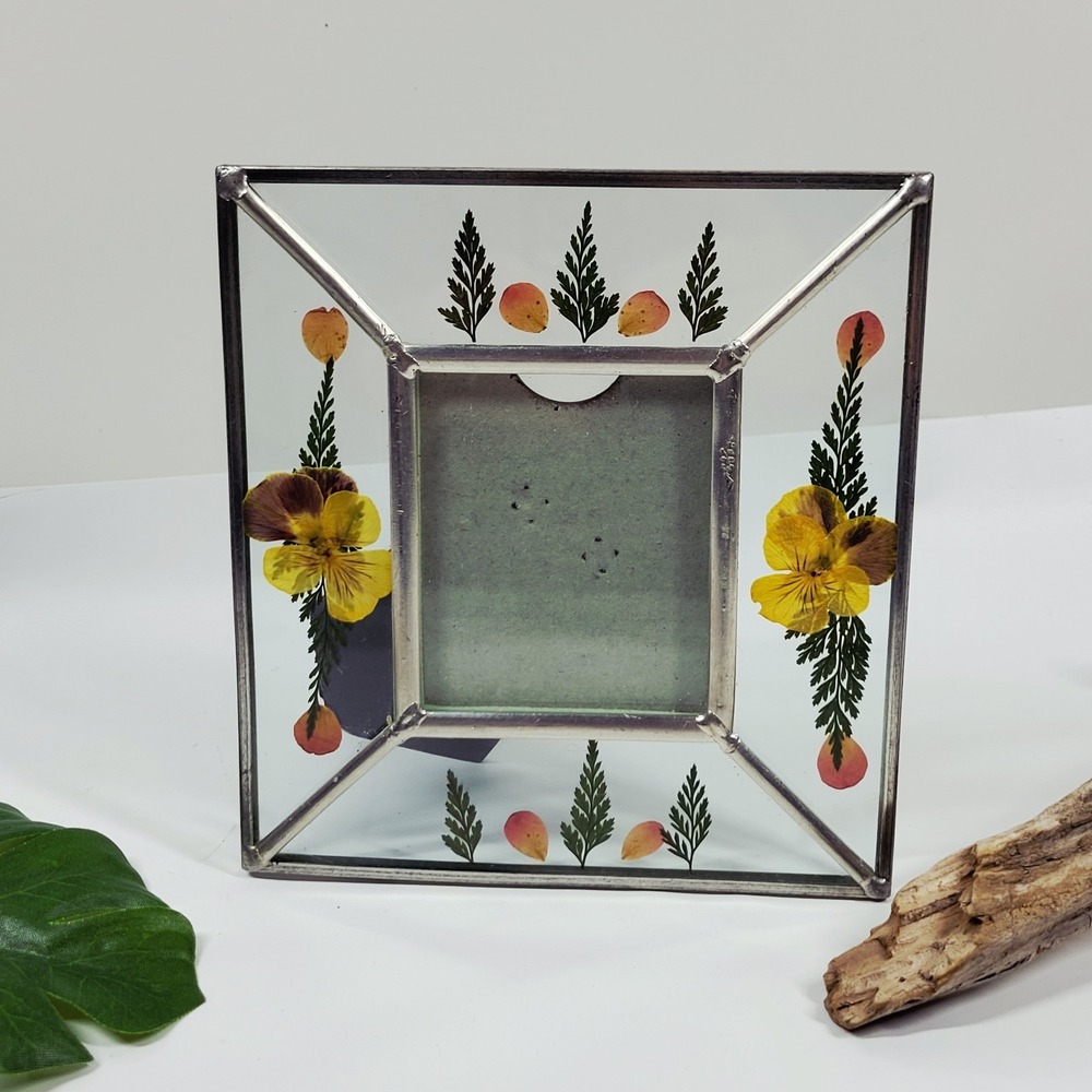 Picture Frame Pressed Dried Flowers In Lead Glass  2.5x3" - Pansies Floral